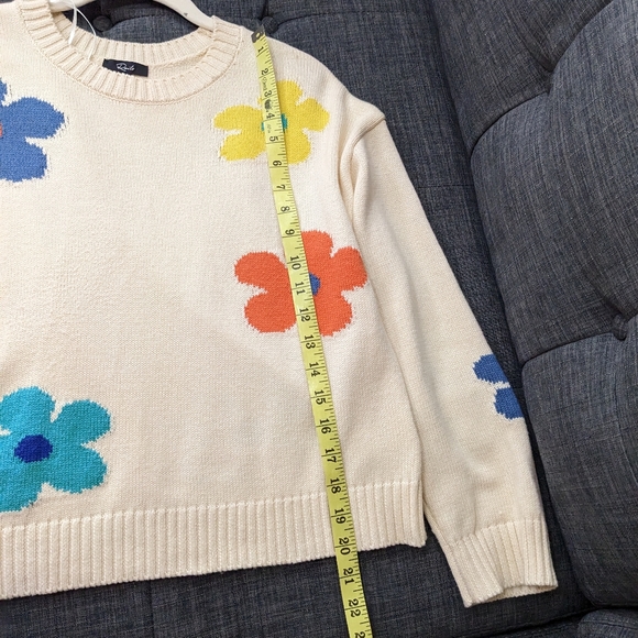Rails Cream Sweater with Multicolor Floral Design - Picture 12 of 15